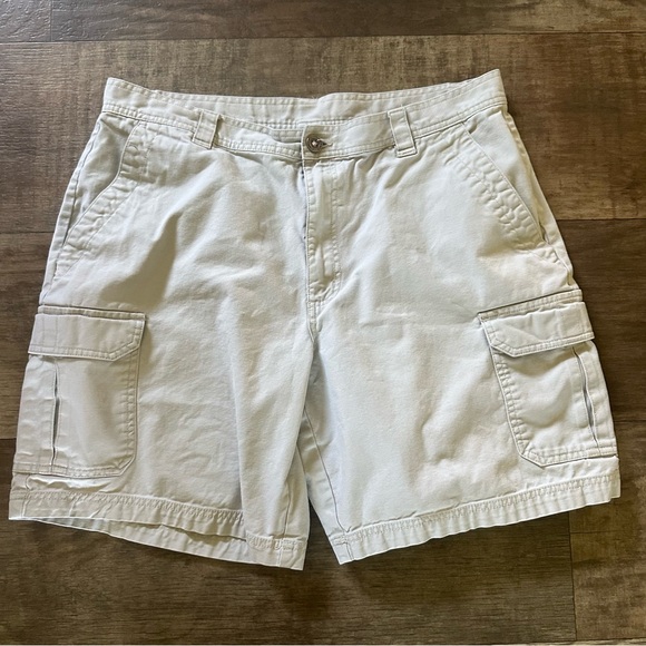 Columbia Other - Columbia omni shade cargo shorts